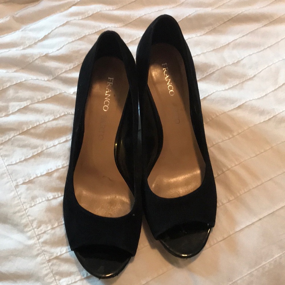 Wedge heels